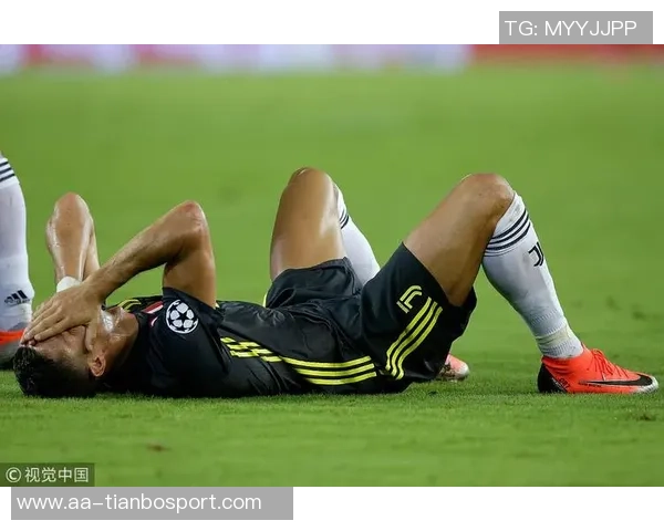 C罗可能面临三周后处罚暴力行为禁赛三场严重犯规禁赛两场 C罗可能面临三周后处罚暴力行为禁赛三场严重犯规禁赛两场