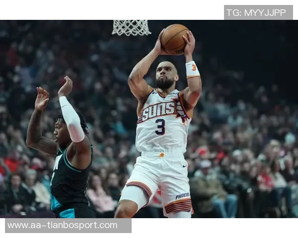 布克谈狄龙与老詹恩怨史称喜欢看到这种激烈场面